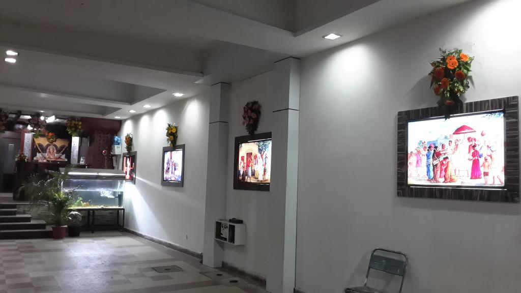 Hotel Sai Galaxy Inn 舍地 外观 照片